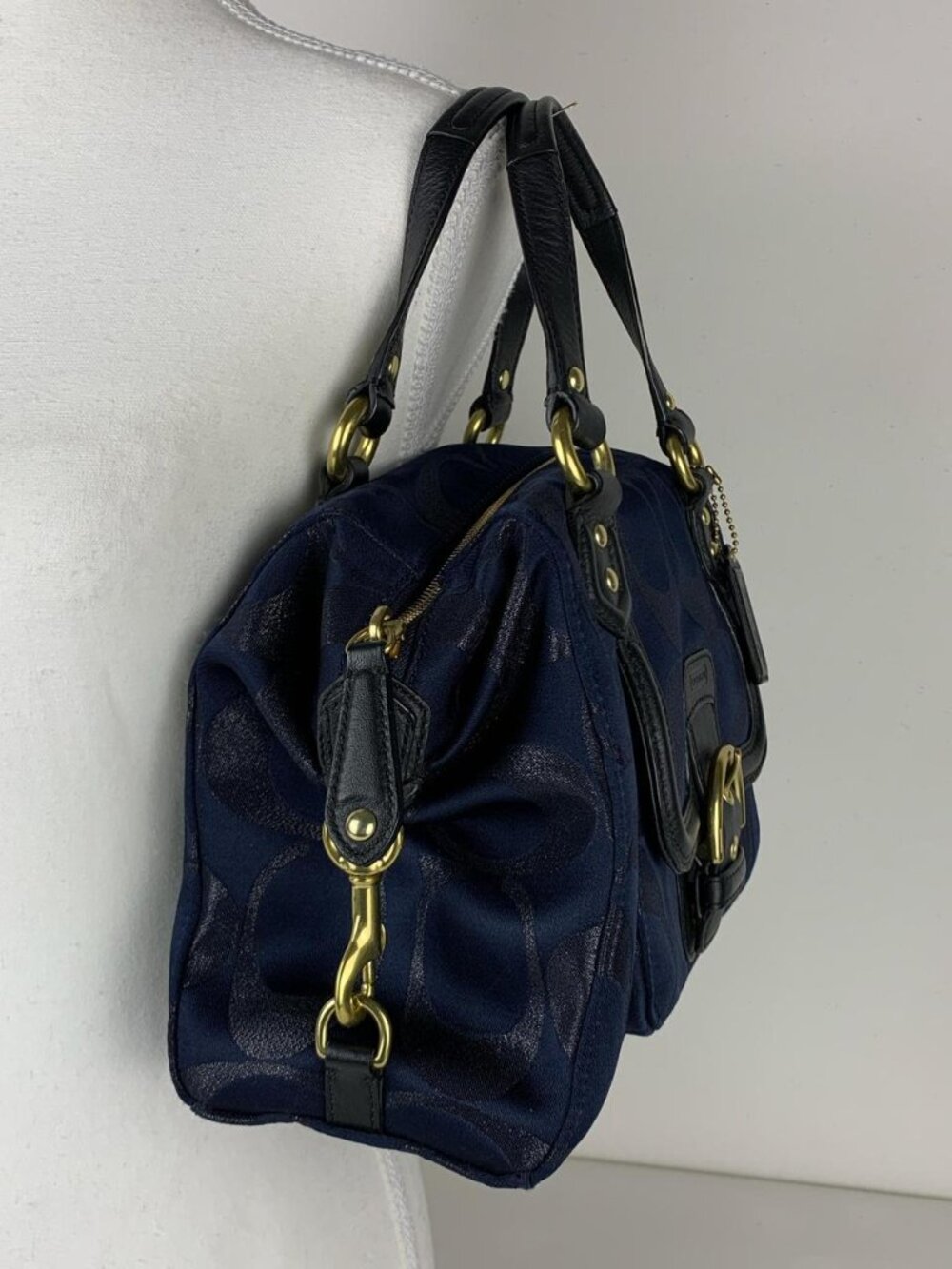 Coach Navy Blue Signature Handbag with Gold Hardware - Stylish & Luxe Accessory - Picture 3 of 8